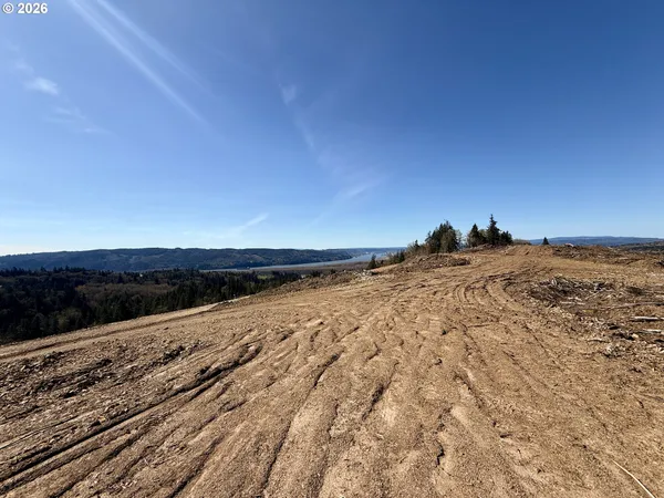 a view of a large building