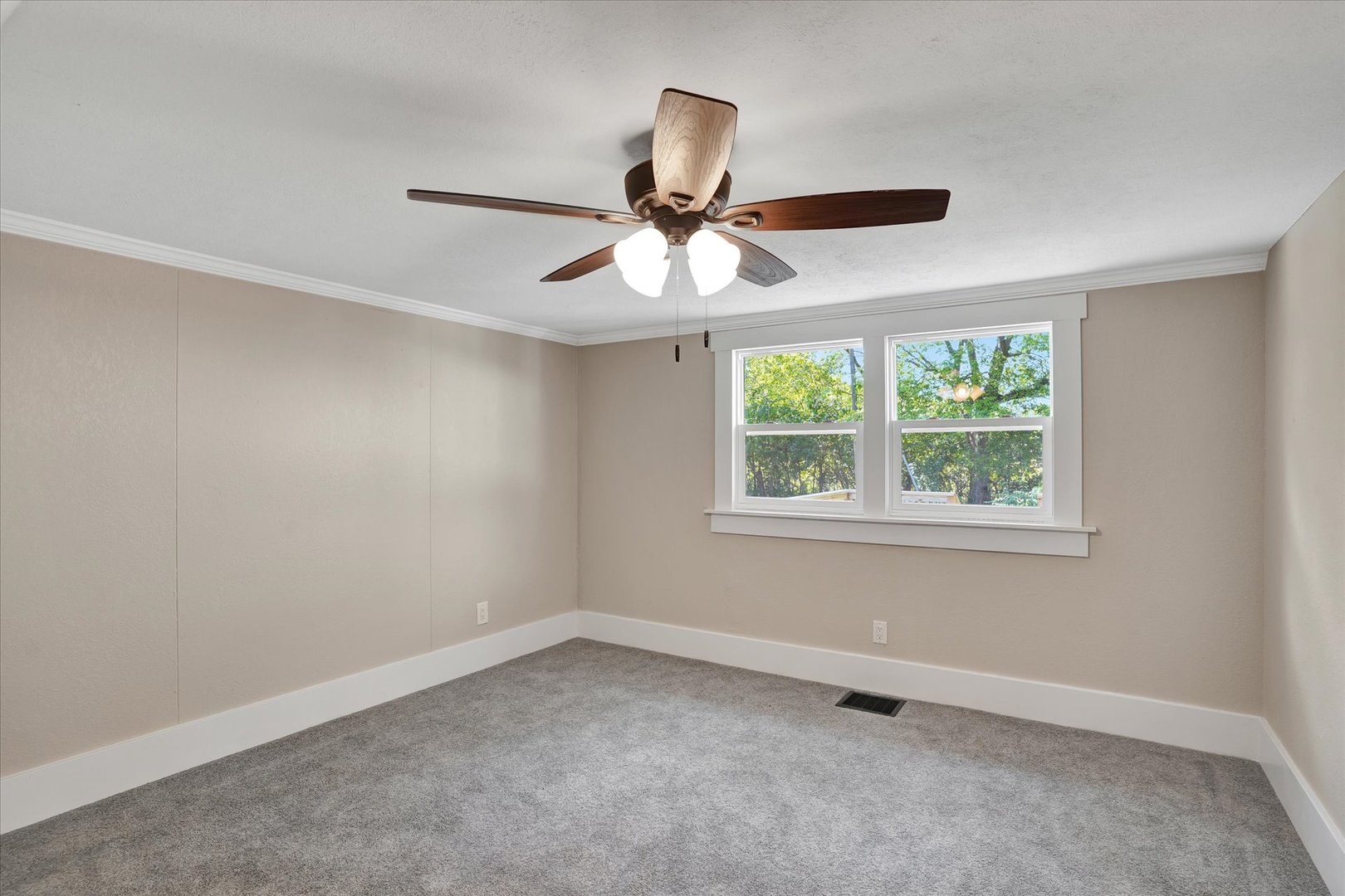2011 North High Cross Road Urbana, IL 61802 - Photo 19 of 36 Gallery Image 19