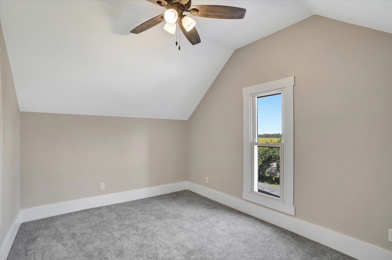 2011 North High Cross Road Urbana, IL 61802 - Photo 25 of 36 Gallery Image 25