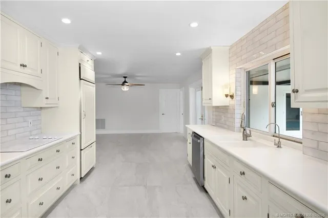 $1,275,000 | 4 Copaire Road, Sewall's Point, FL 34996