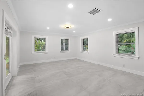 $1,275,000 | 4 Copaire Road, Sewall's Point, FL 34996