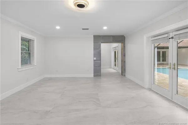 $1,275,000 | 4 Copaire Road, Sewall's Point, FL 34996
