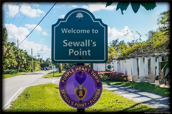 $1,275,000 | 4 Copaire Road, Sewall's Point, FL 34996