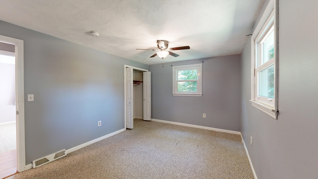 36 Salem Road Billerica, MA 01862 - Photo 17 of 32 Gallery Image 17