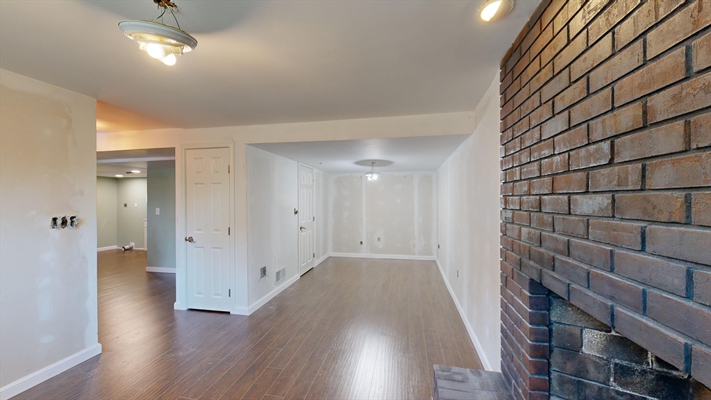 36 Salem Road Billerica, MA 01862 - Photo 23 of 32 Gallery Image 23