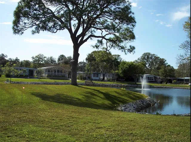 $129,900 | 7880 54th Avenue North, Unit 41, St. Petersburg, FL 33709