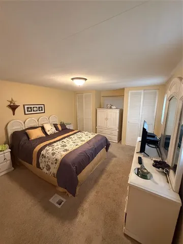 $129,900 | 7880 54th Avenue North, Unit 41, St. Petersburg, FL 33709