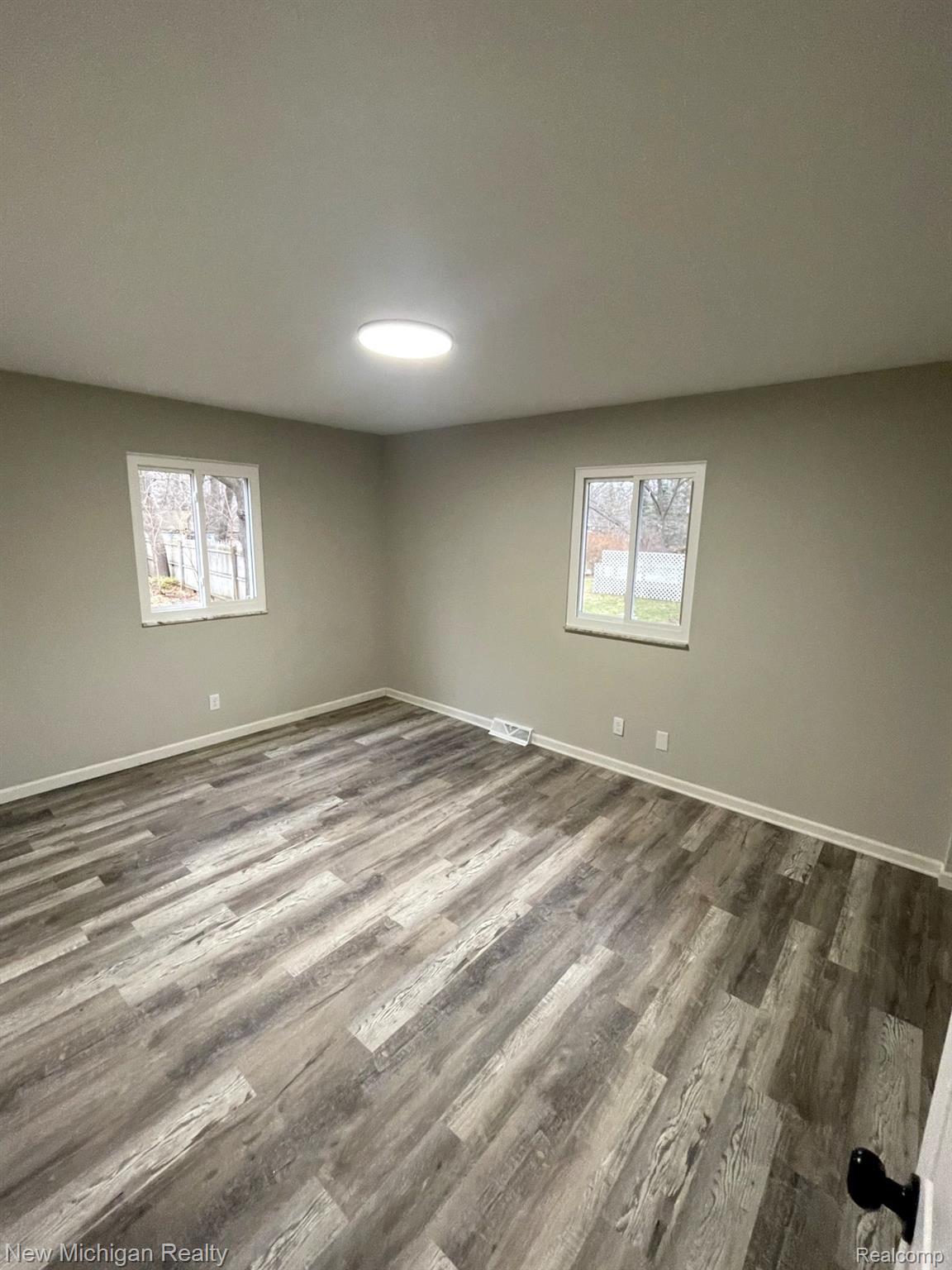 9555 Colgate Clarkston, MI 48348 - Photo 14 of 44 Gallery Image 14