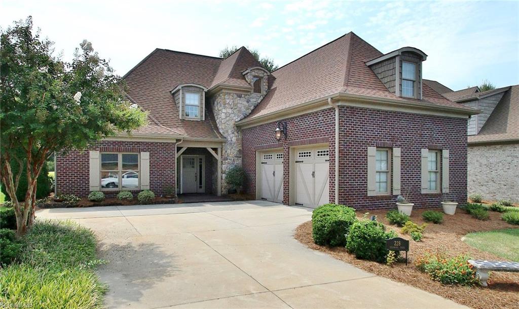 228 Sycamore Ridge Drive Bermuda Run, NC 27006 - Photo 5 of 28 Gallery Image 5