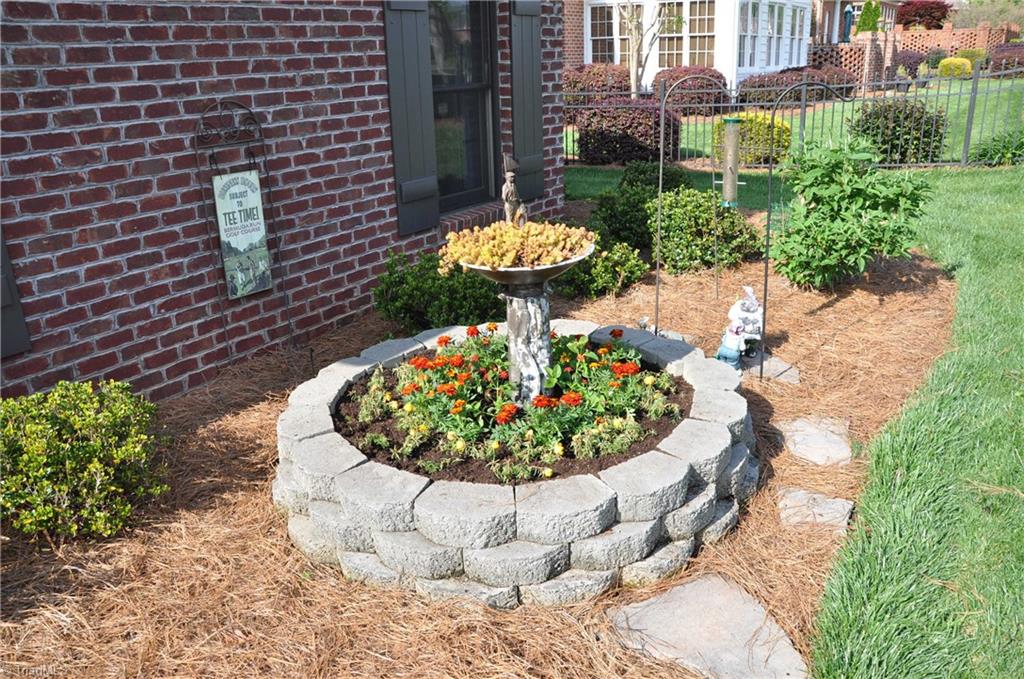 228 Sycamore Ridge Drive Bermuda Run, NC 27006 - Photo 6 of 28 Gallery Image 6
