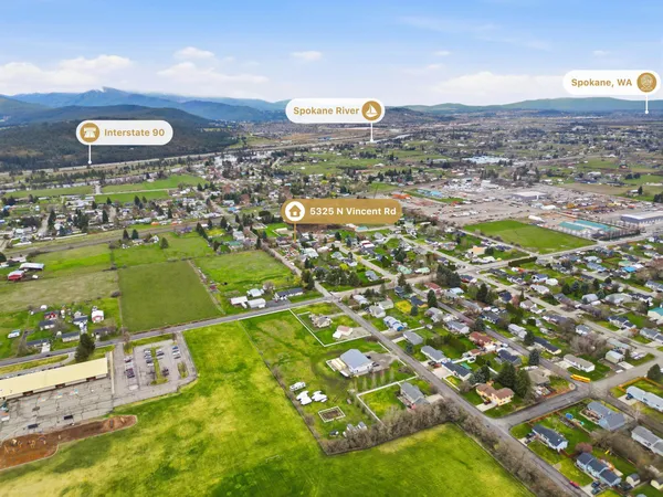 $699,000 | 5325 North Vincent Road, Newman Lake, WA 99025