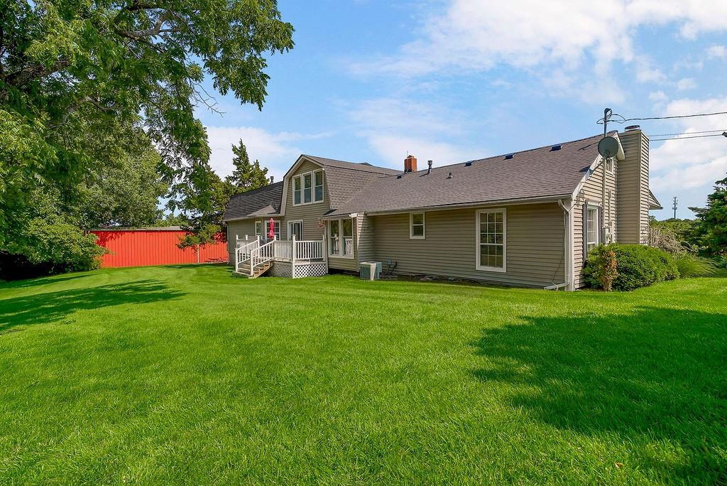 5973 Ogg Road Shawnee, KS 66218 - Photo 8 of 63