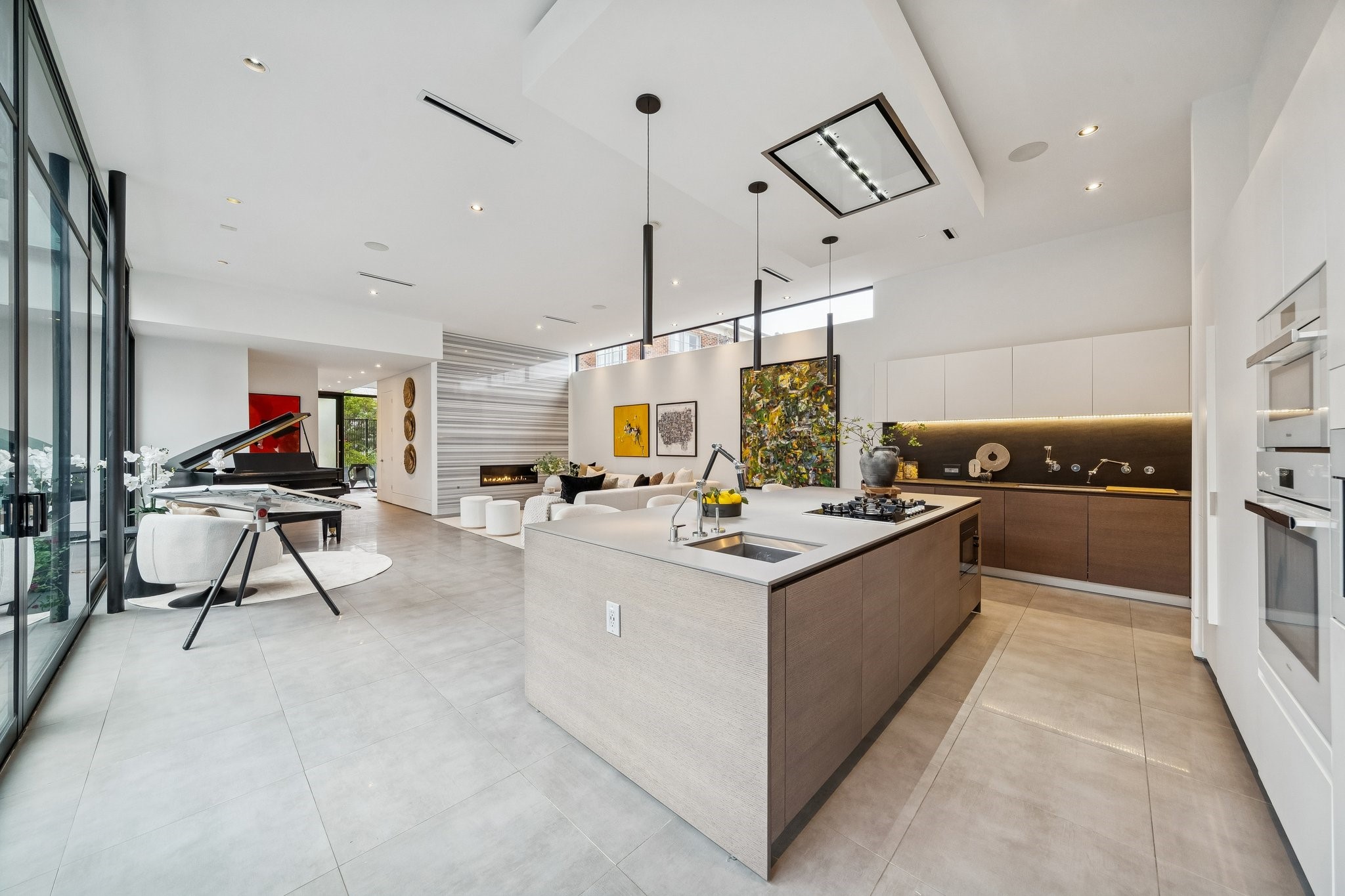 2332 Wroxton Road Houston, TX 77005 - Photo 18 of 50