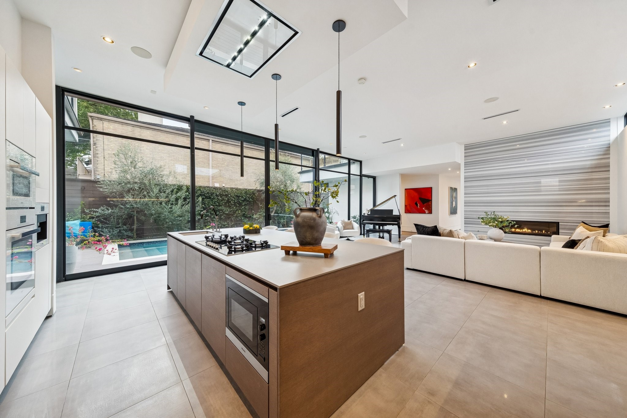 2332 Wroxton Road Houston, TX 77005 - Photo 19 of 50