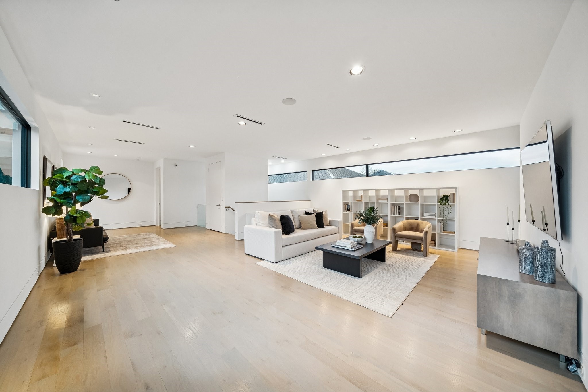 2332 Wroxton Road Houston, TX 77005 - Photo 38 of 50