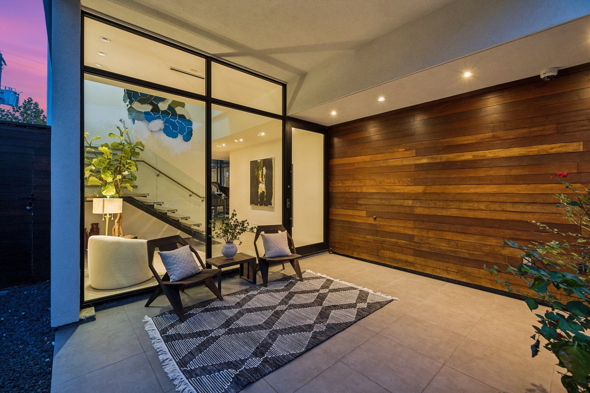 2332 Wroxton Road Houston, TX 77005 - Photo 9 of 50