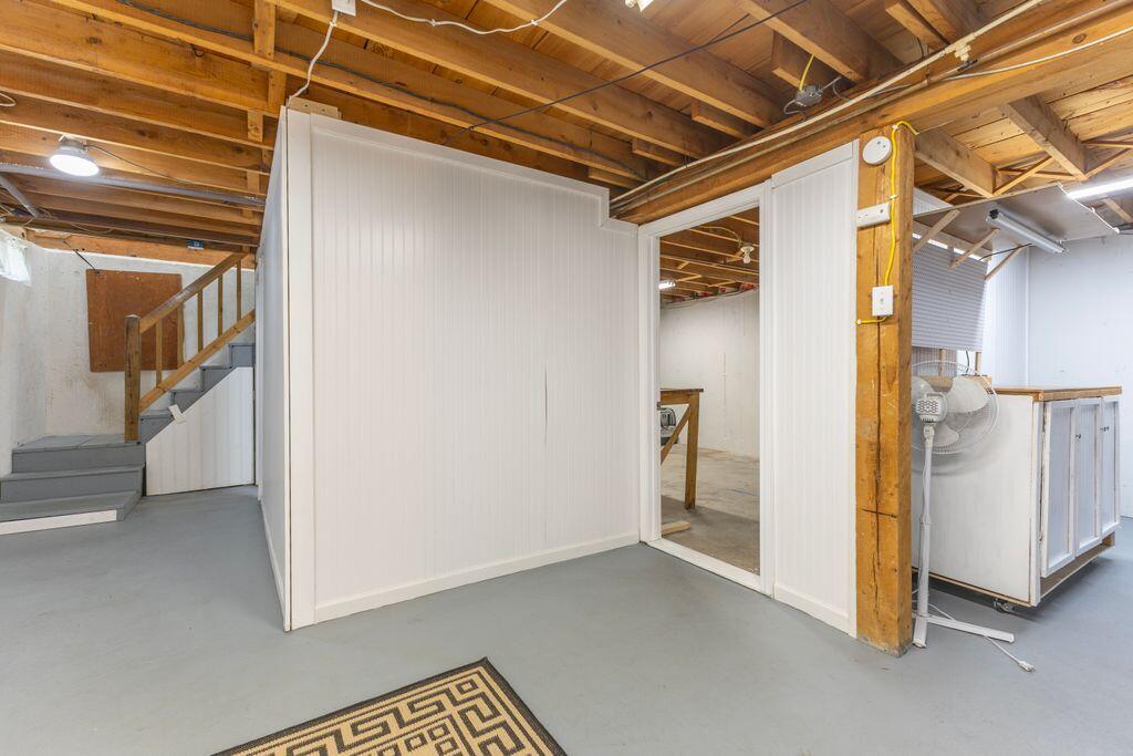 8 Terry Street Gorham, ME 04038 - Photo 18 of 36 23__V5A6766