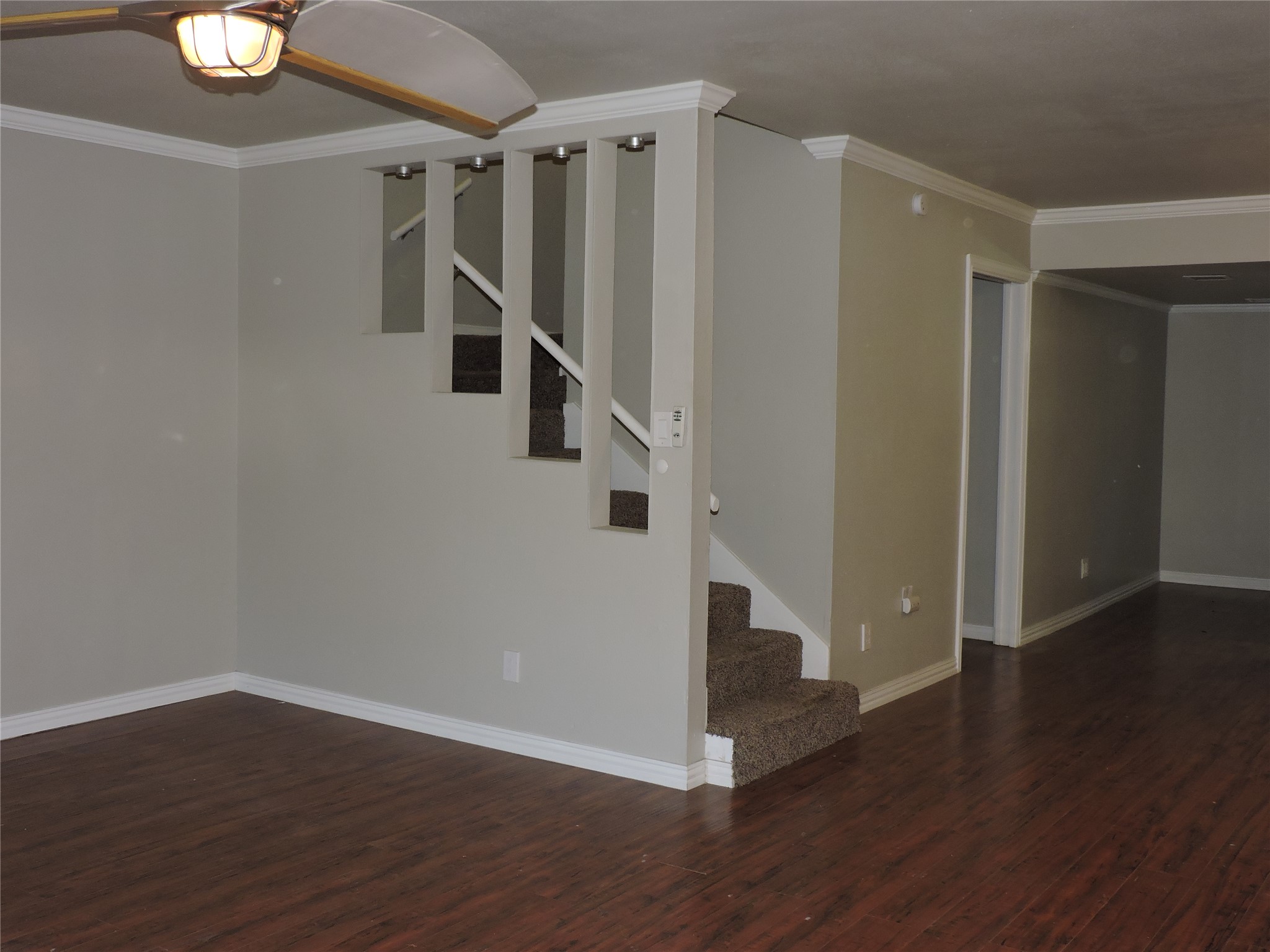 6627 Valleyside Road Austin, TX 78731 - Photo 13 of 37