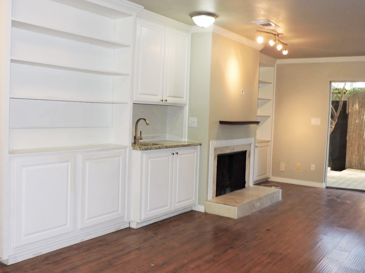 6627 Valleyside Road Austin, TX 78731 - Photo 6 of 37