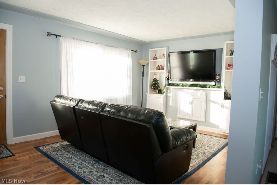 18031 Rowell Road Wellington, OH 44090 - Photo 12 of 24 Gallery Image 12