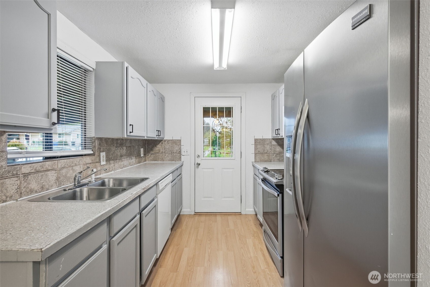 11851 Southeast 170th Place Renton, WA 98058 - Photo 15 of 36