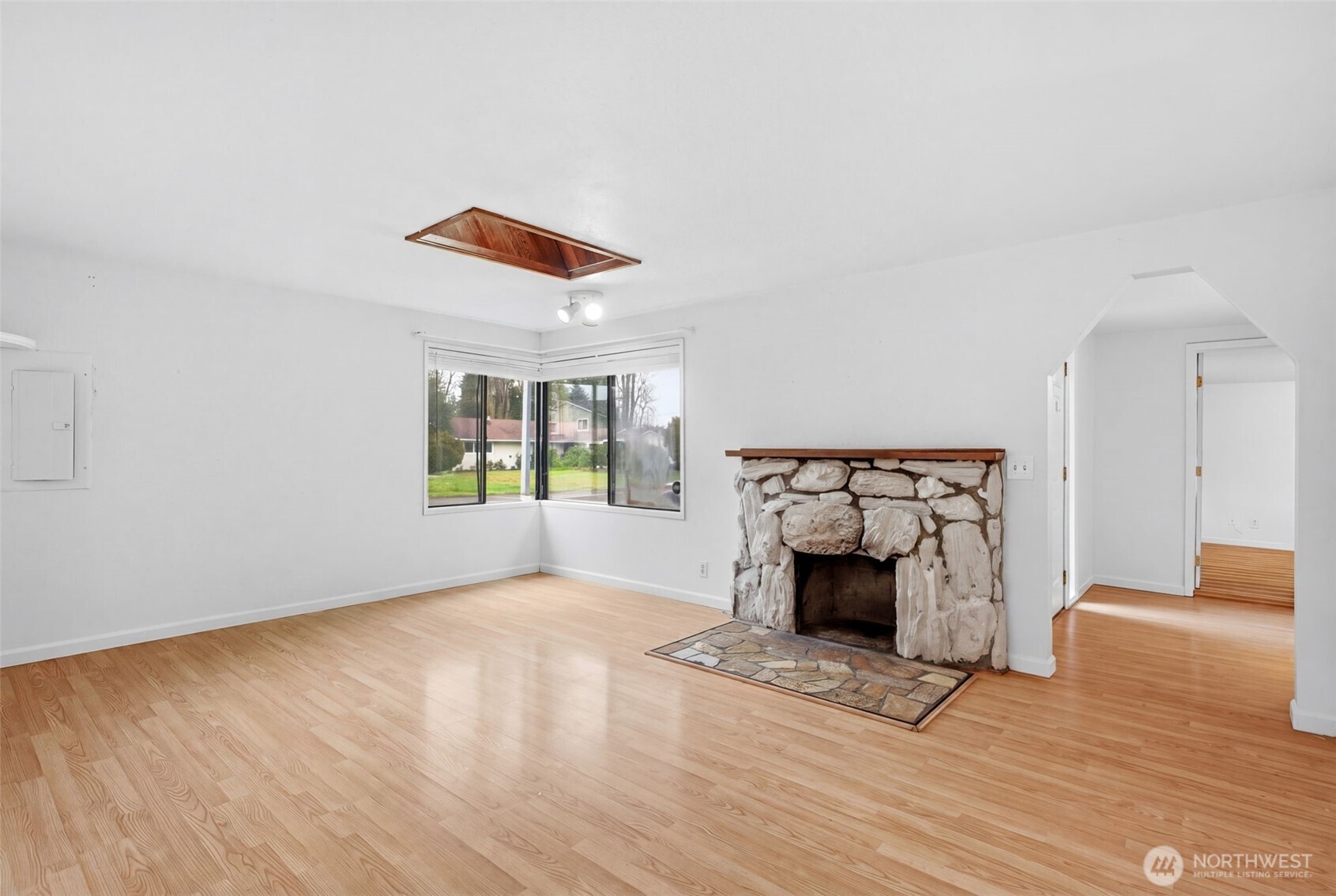 11851 Southeast 170th Place Renton, WA 98058 - Photo 23 of 36