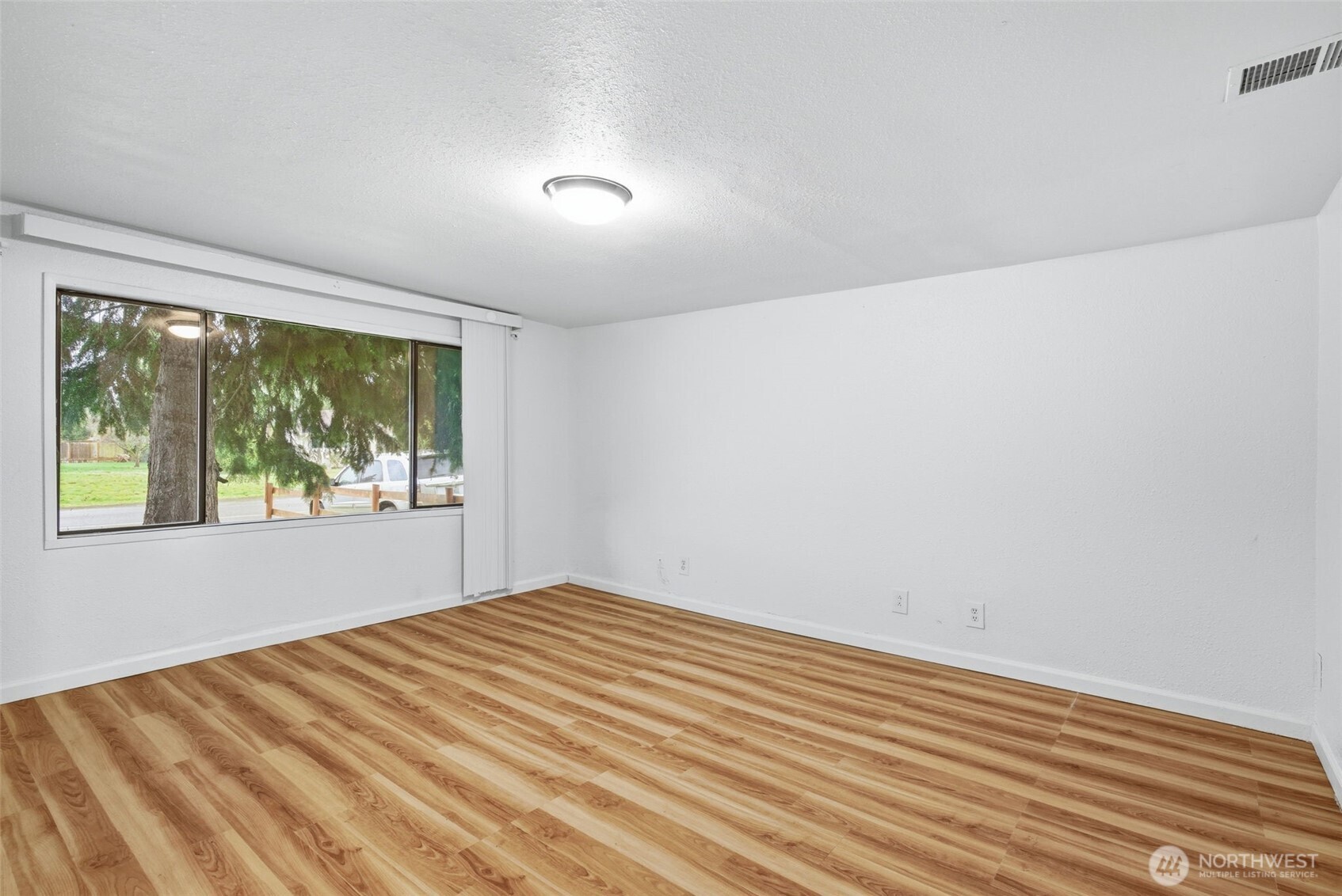 11851 Southeast 170th Place Renton, WA 98058 - Photo 27 of 36