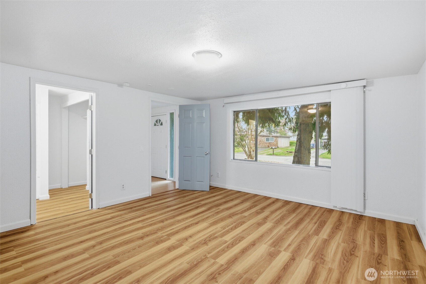 11851 Southeast 170th Place Renton, WA 98058 - Photo 29 of 36