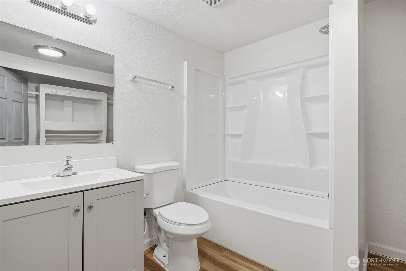 11851 Southeast 170th Place Renton, WA 98058 - Photo 31 of 36