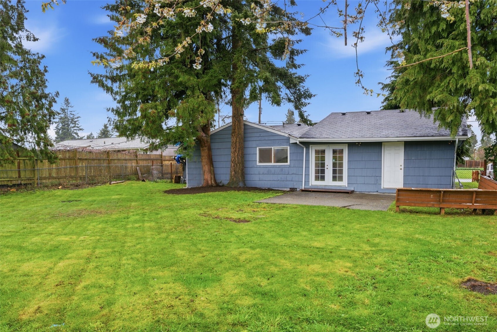 11851 Southeast 170th Place Renton, WA 98058 - Photo 9 of 36