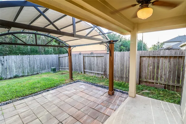 $2,000 | 1727 Kilmory Court, Houston, TX 77014