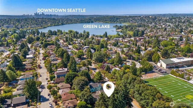 $1,200,000 | 8226 Meridian Avenue North, Seattle, WA 98103