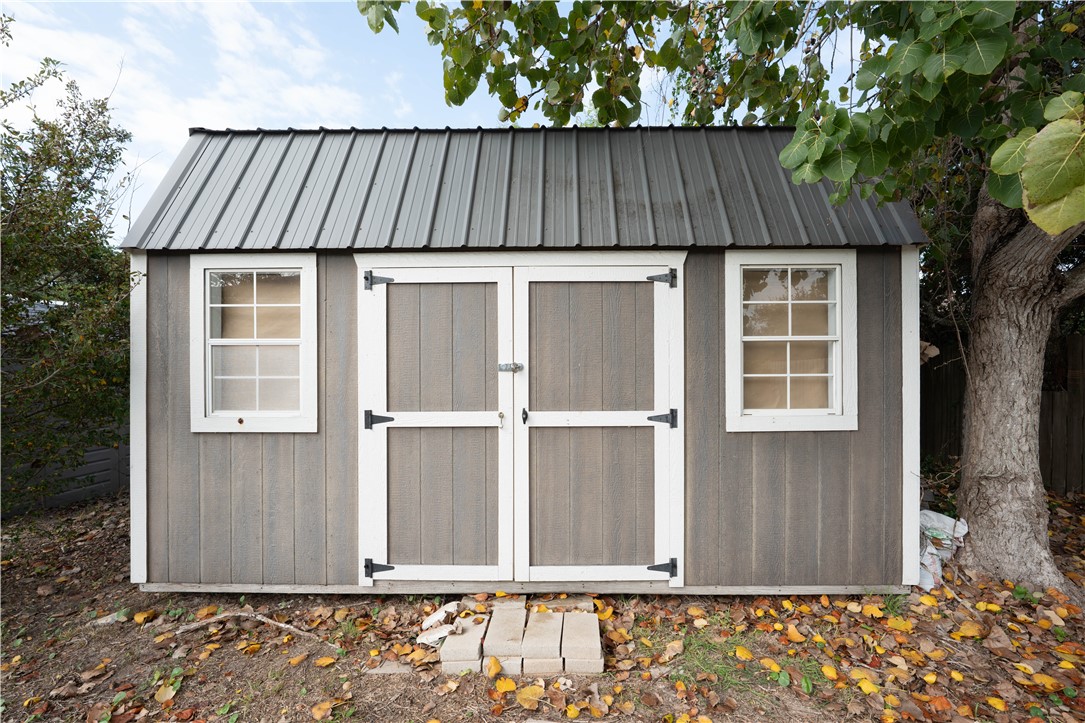 1034 Graham Road Corpus Christi, TX 78418 - Photo 39 of 40 storage/she-shed