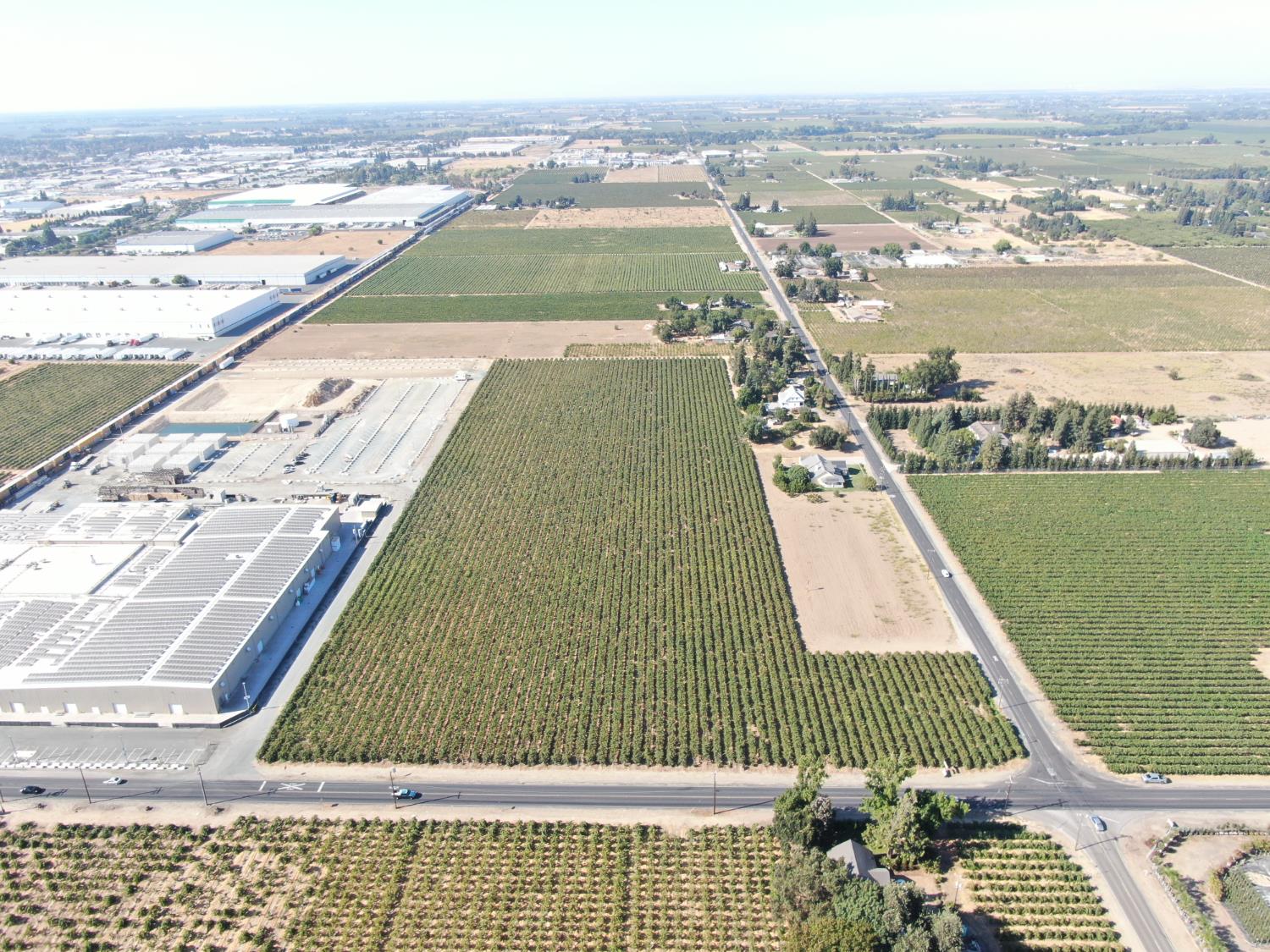 15155 Curry Avenue Lodi, CA 95240 - Photo 5 of 7