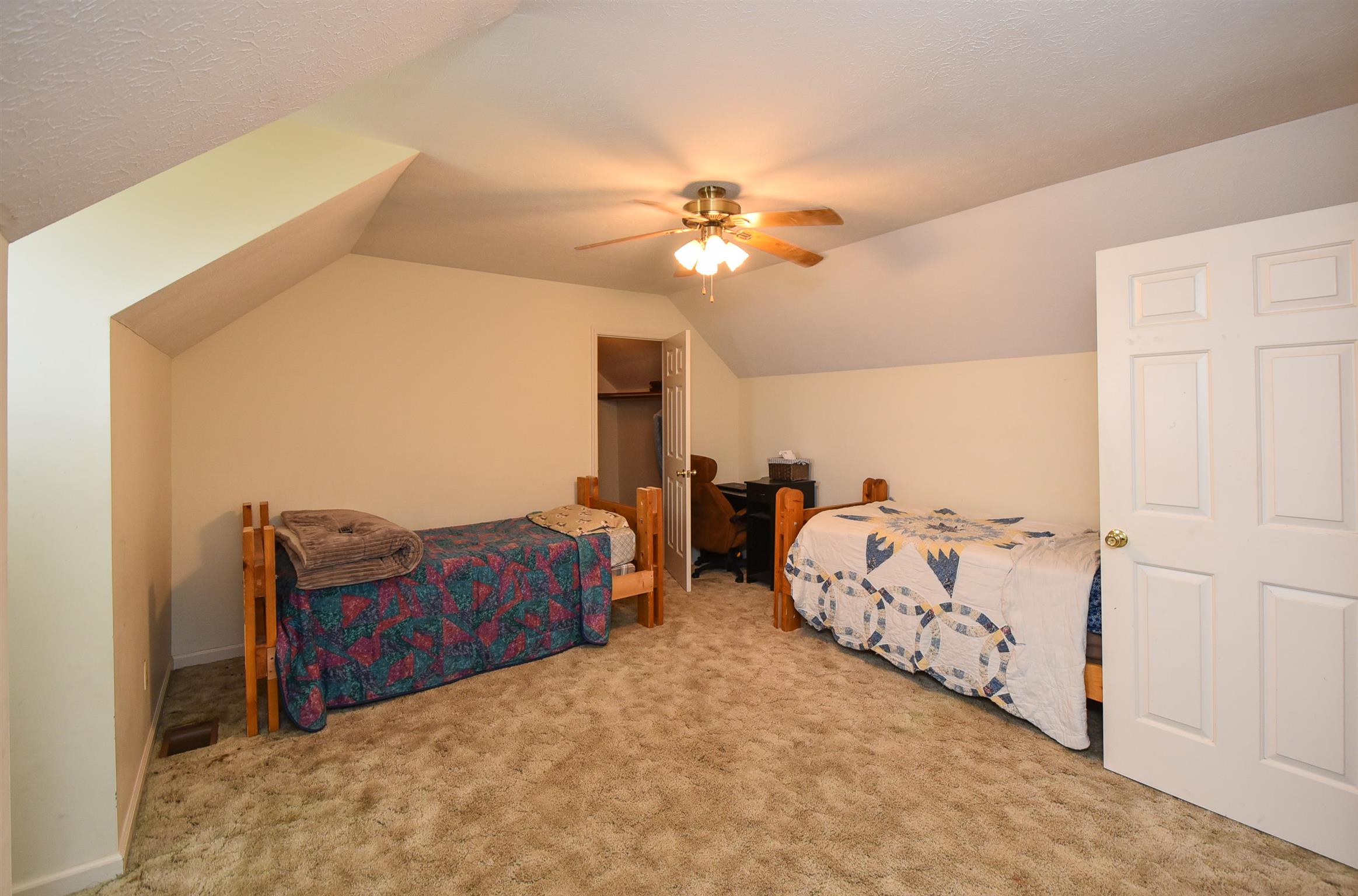 305 Paul Thompson Road Bethpage, TN 37022 - Photo 12 of 15 Bedroom #2
