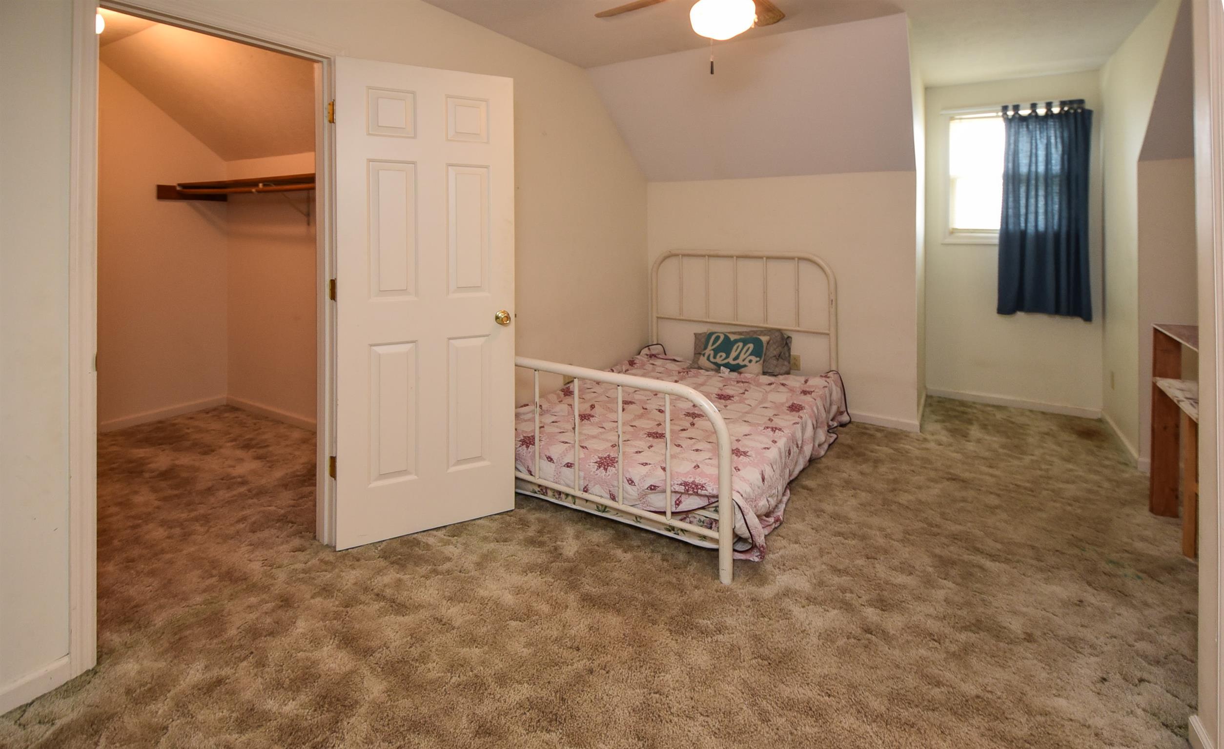 305 Paul Thompson Road Bethpage, TN 37022 - Photo 13 of 15 Bedroom #3