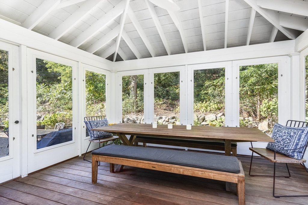 20 Cheever Avenue Marblehead, MA 01945 - Photo 13 of 38