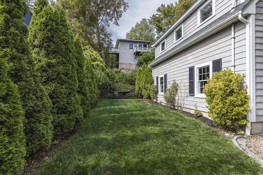 20 Cheever Avenue Marblehead, MA 01945 - Photo 29 of 38