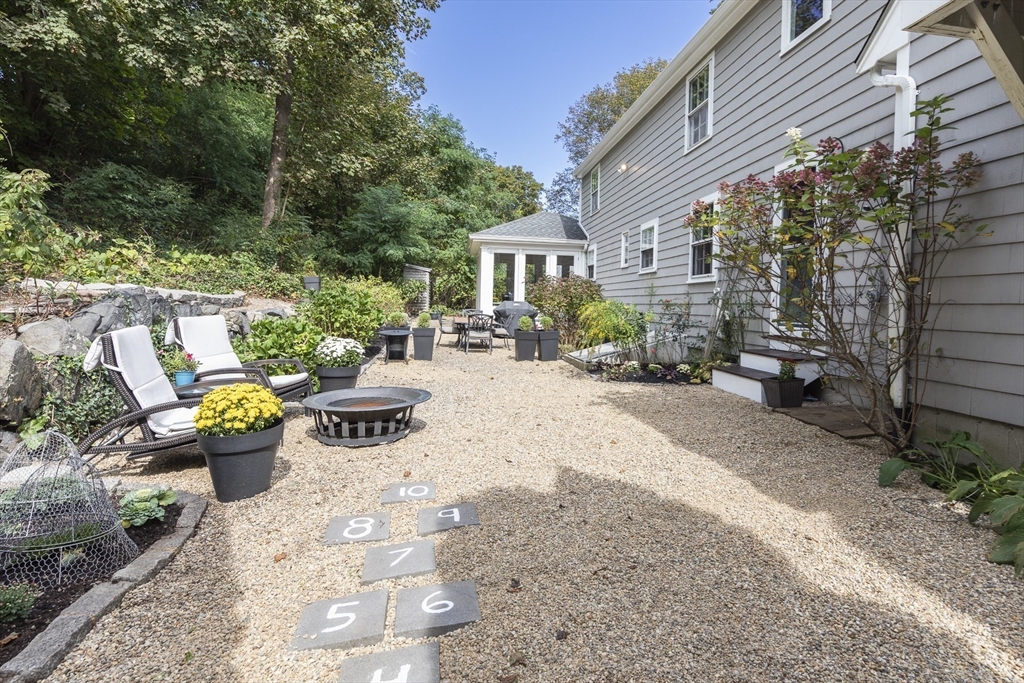 20 Cheever Avenue Marblehead, MA 01945 - Photo 33 of 38