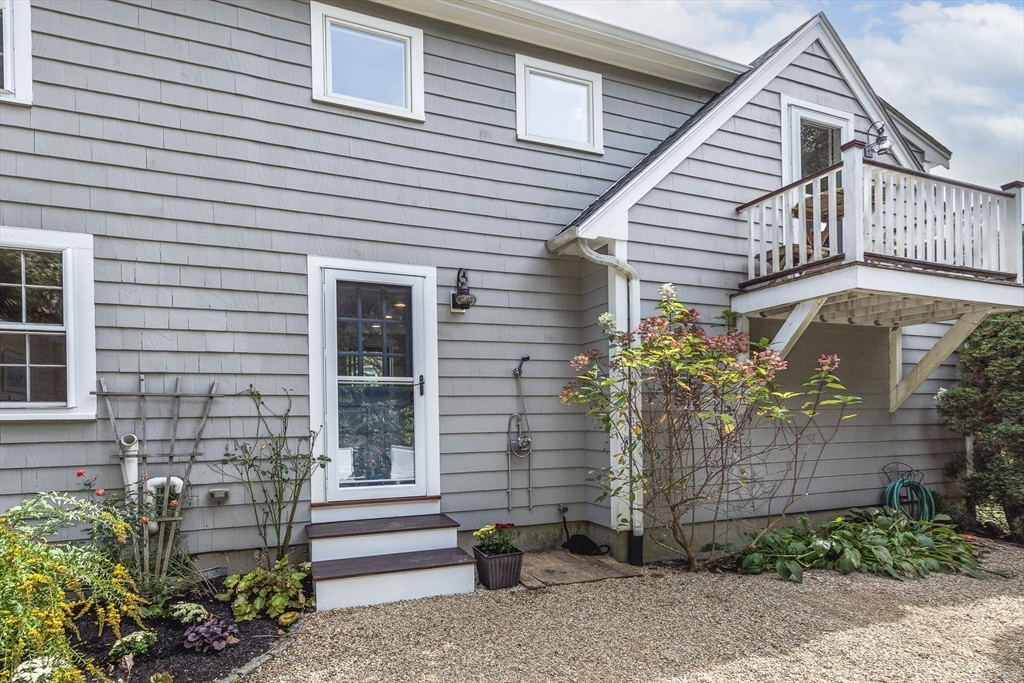 20 Cheever Avenue Marblehead, MA 01945 - Photo 35 of 38