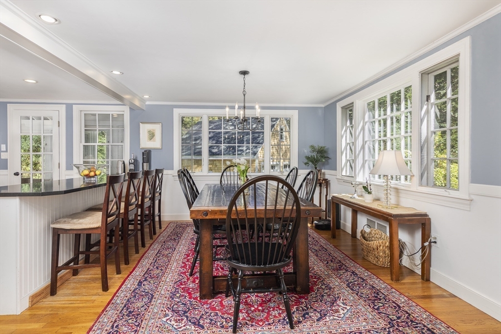 20 Cheever Avenue Marblehead, MA 01945 - Photo 7 of 38