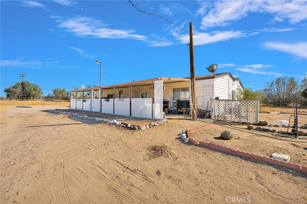 14030 Rapture Road Phelan, CA 92371 - Photo 6 of 58