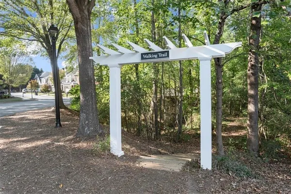 $574,900 | 5000 Davenport Place, Roswell, GA 30075