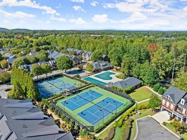 $574,900 | 5000 Davenport Place, Roswell, GA 30075