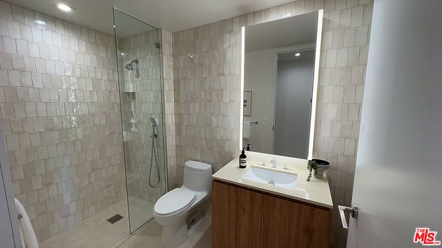 $8,996 | 500 Broadway, Unit 209, Santa Monica, CA 90401