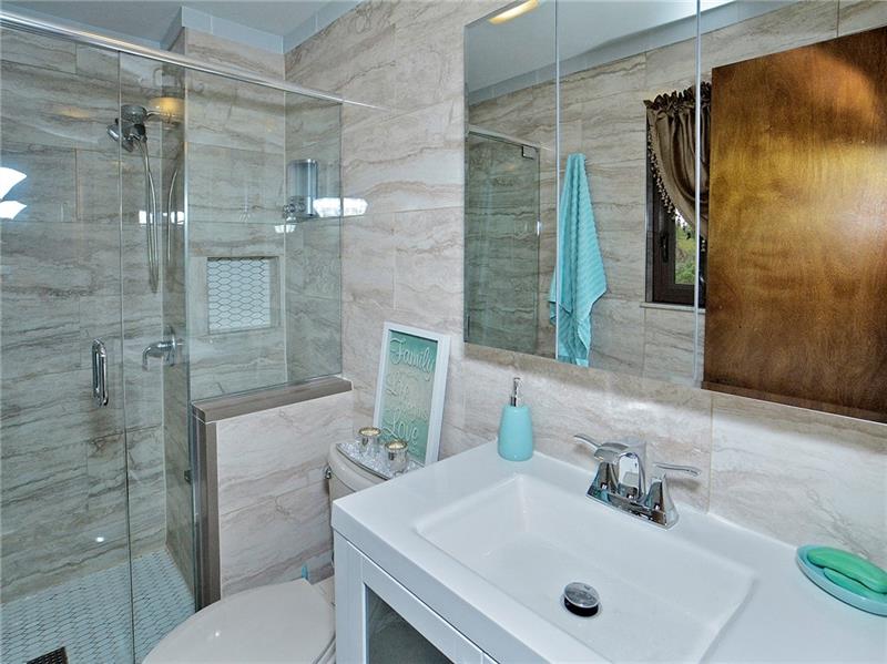6009 Baker School Road Trafford, PA 15085 - Photo 13 of 25 Gallery Image 13