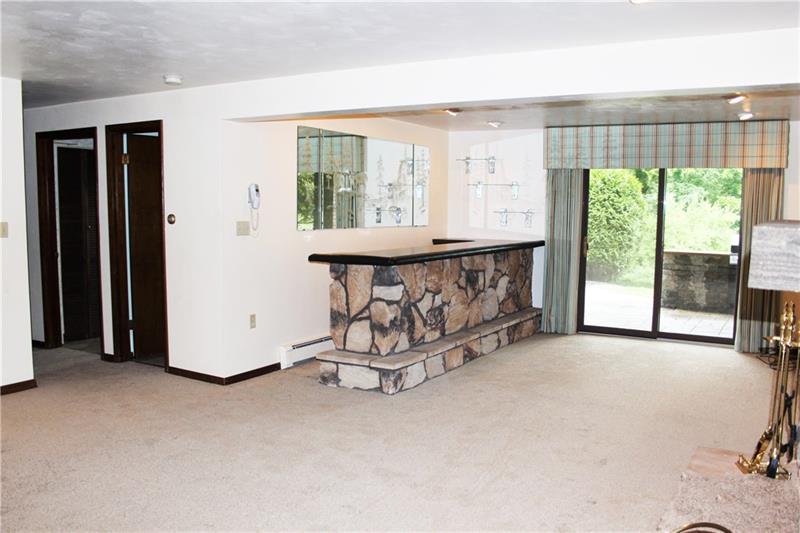 6009 Baker School Road Trafford, PA 15085 - Photo 17 of 25 Gallery Image 17