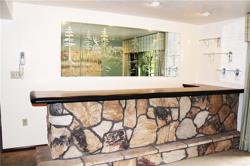 6009 Baker School Road Trafford, PA 15085 - Photo 19 of 25 Gallery Image 19