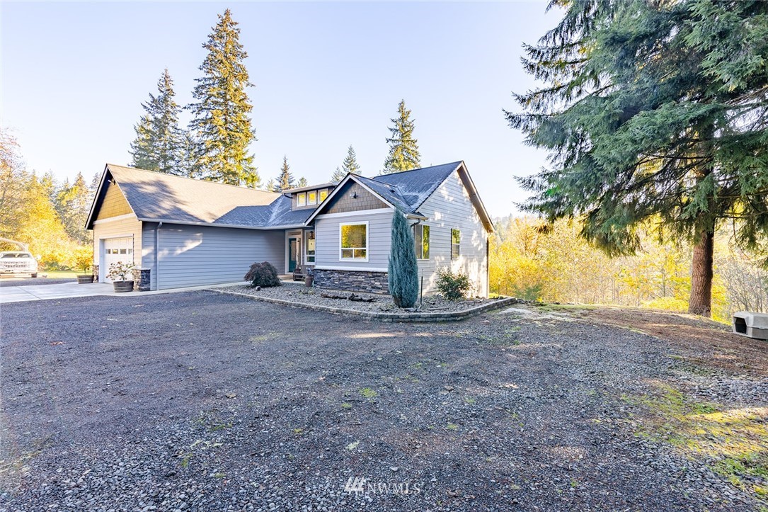115 Slide Creek Road Longview, WA 98632 - Photo 8 of 32