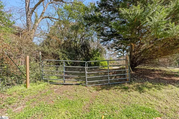$484,900 | 838 South Harper Street, Laurens, SC 29360
